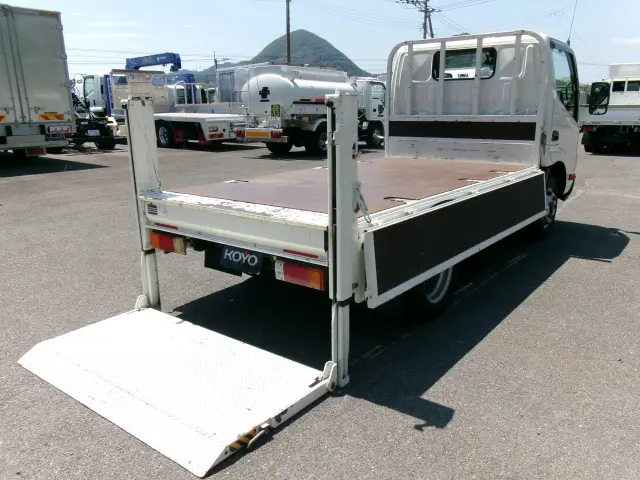 日野 デュトロ TPG-XZU605M(2WD)の写真18
