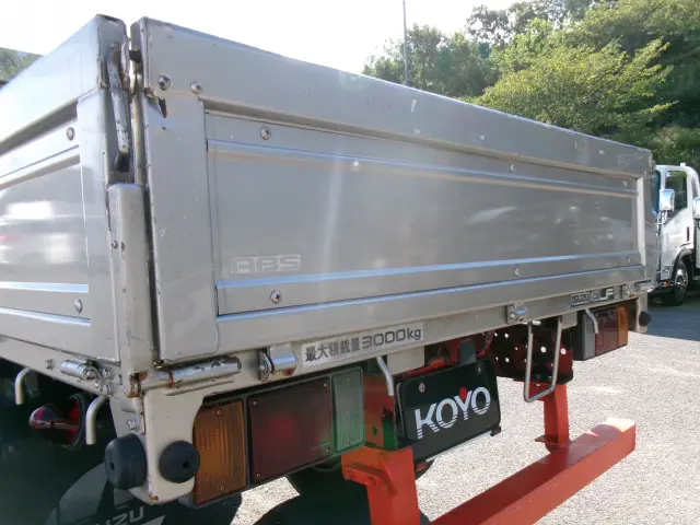 いすゞ エルフ KK-NKR72Eの写真25