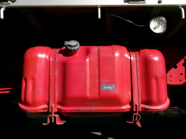 いすゞ エルフ KK-NKR72Eの写真39