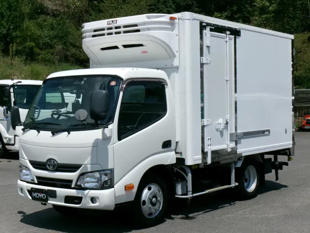 日野 デュトロ TPG-XZU605M(2WD)の写真1