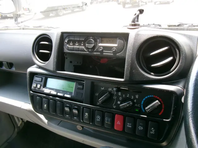 日野 デュトロ TPG-XZU605M(2WD)の写真10
