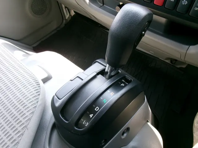 日野 デュトロ TPG-XZU605M(2WD)の写真15