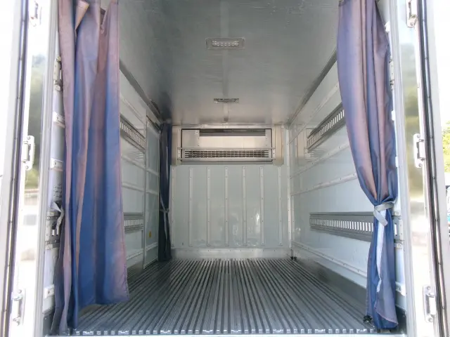 日野 デュトロ TPG-XZU605M(2WD)の写真25