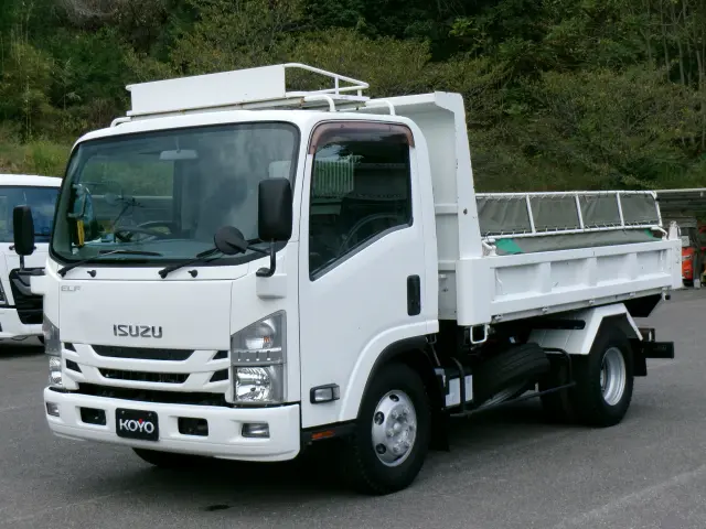 いすゞ エルフ TKG-NPR85YN(2WD)の写真1