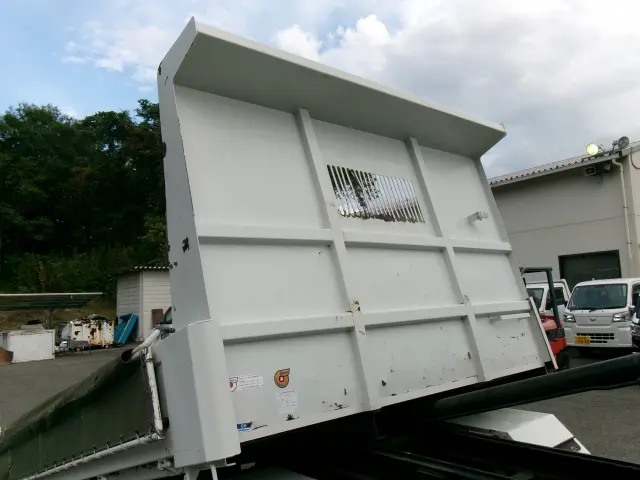 いすゞ エルフ TKG-NPR85YN(2WD)の写真24