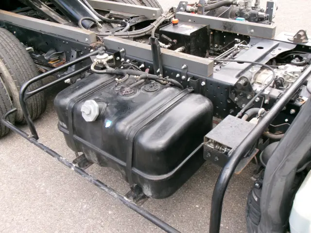 いすゞ エルフ TKG-NPR85YN(2WD)の写真30