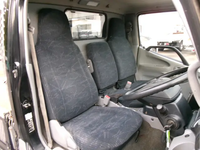 日野 デュトロ XZU605M(2WD)の写真7