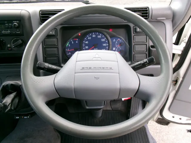 三菱 キャンター KK-FE70EB(2WD)の写真7