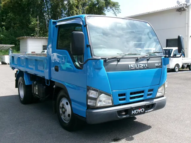 いすゞ エルフ NKR81AD(2WD)の写真2