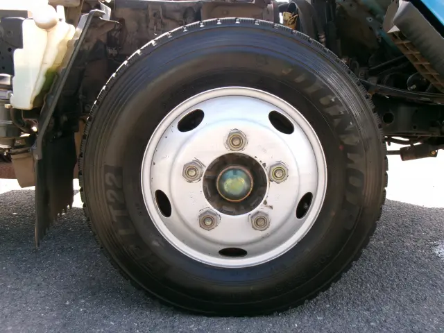 いすゞ エルフ NKR81AD(2WD)の写真37