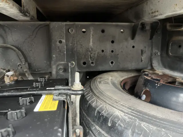 いすゞ エルフ KK-NKR71EA(2WD)の写真23
