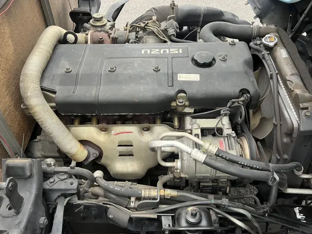 いすゞ エルフ KK-NKR71EA(2WD)の写真24