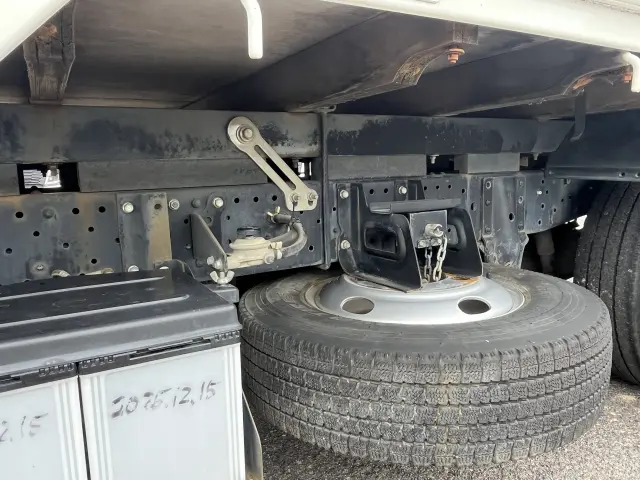 いすゞ エルフ TRG-NKR85A(2WD)の写真34