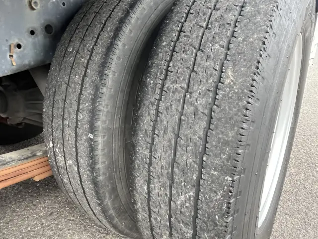 いすゞ エルフ TRG-NKR85A(2WD)の写真35