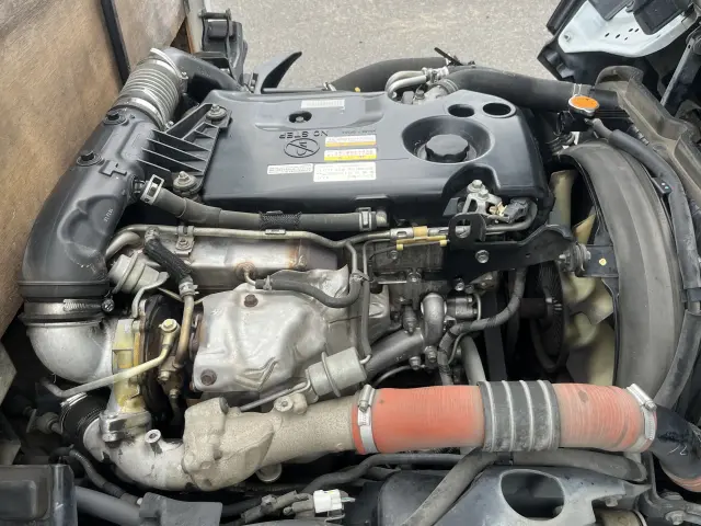 いすゞ エルフ TRG-NKR85A(2WD)の写真44