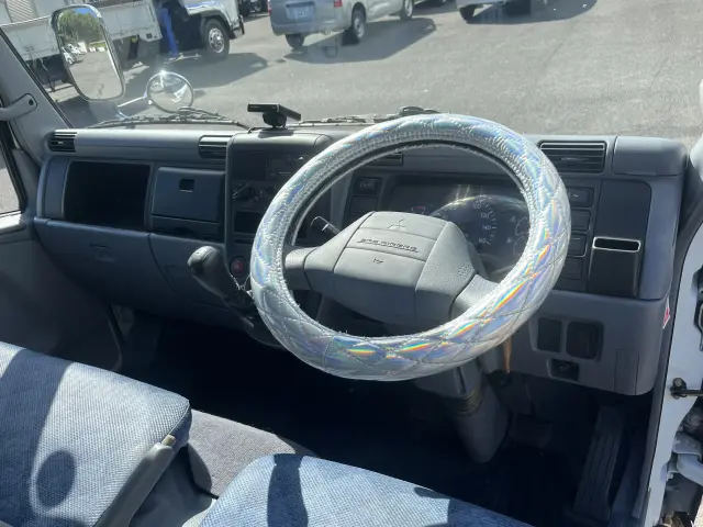三菱 キャンター KK-FG70EB(4WD)の写真5