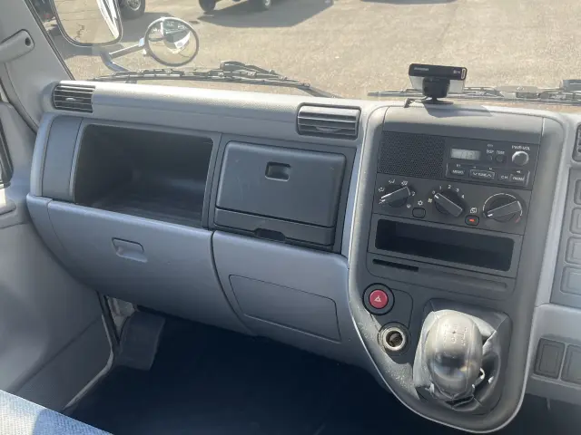 三菱 キャンター KK-FG70EB(4WD)の写真9