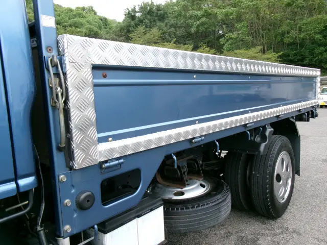 いすゞ エルフ KR-NKR81EA(2WD)の写真27