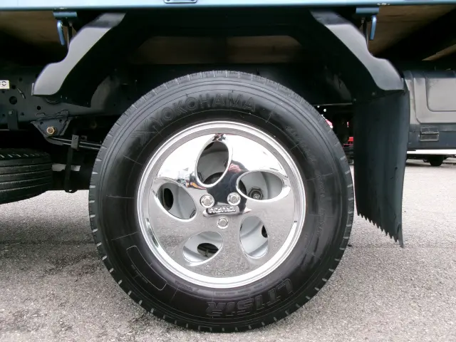 いすゞ エルフ KR-NKR81EA(2WD)の写真41