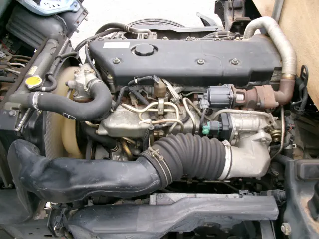 いすゞ エルフ KR-NKR81EA(2WD)の写真47