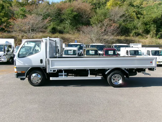 三菱 キャンター KC-FE562EV(2WD)の写真4