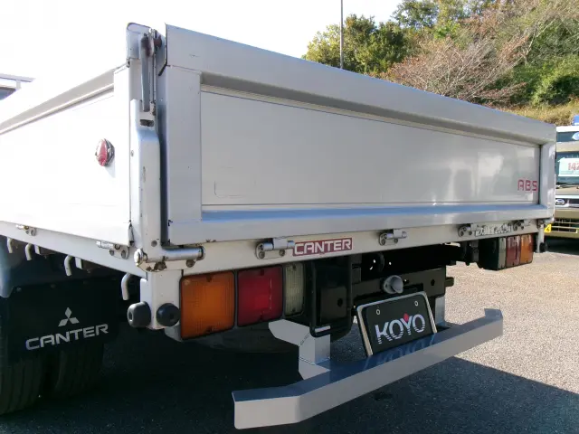三菱 キャンター KC-FE562EV(2WD)の写真22