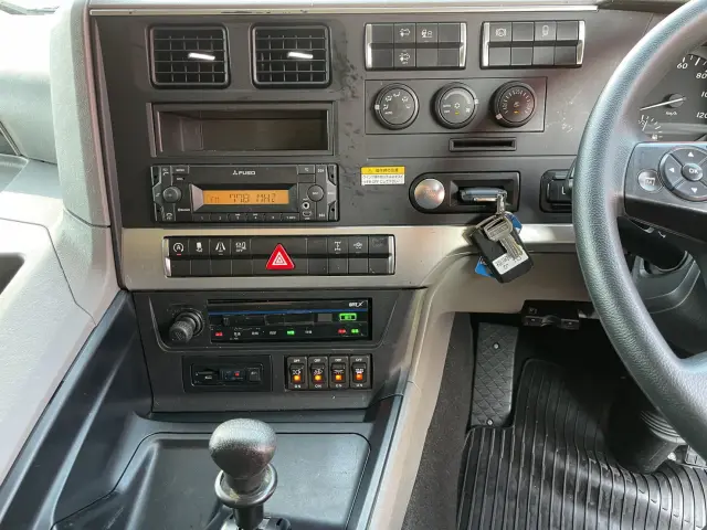 三菱 スーパーグレート 2PG-FS74HZ(8x4)の写真21