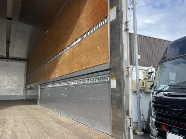 日野 プロフィア 2DG-FW1AHG(8x4)の写真16