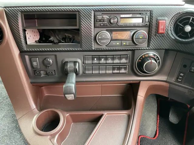 日野 プロフィア 2DG-FW1AHG(8x4)の写真21