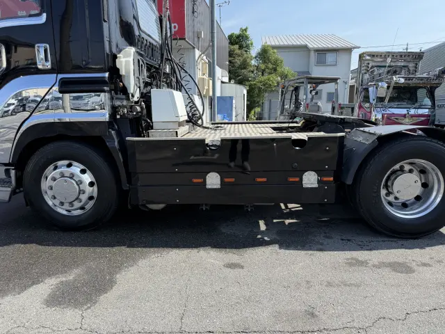 いすゞ ギガ QKG-EXD52BE(未入力/関係無)の写真10