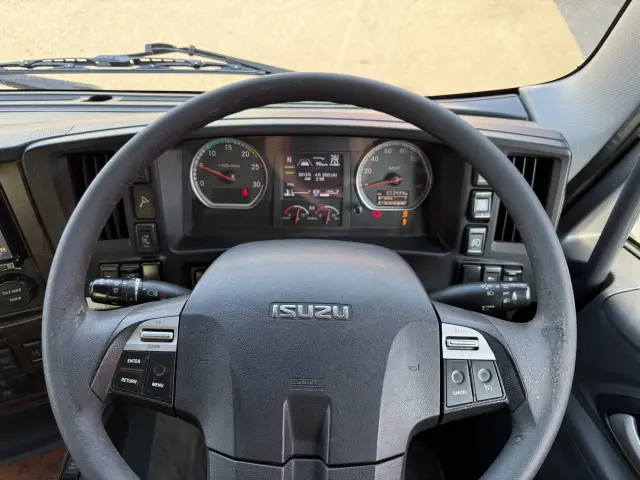 いすゞ ギガ QKG-EXD52BE(未入力/関係無)の写真30