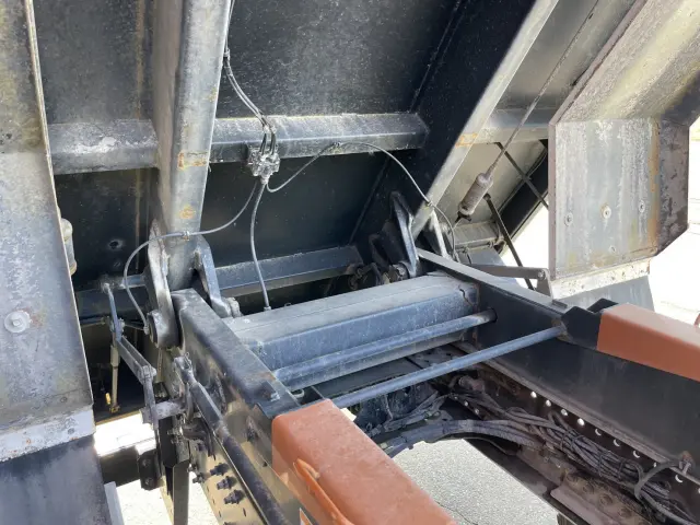 日野 プロフィア 2DG-FS1AGA(未入力/関係無)の写真19