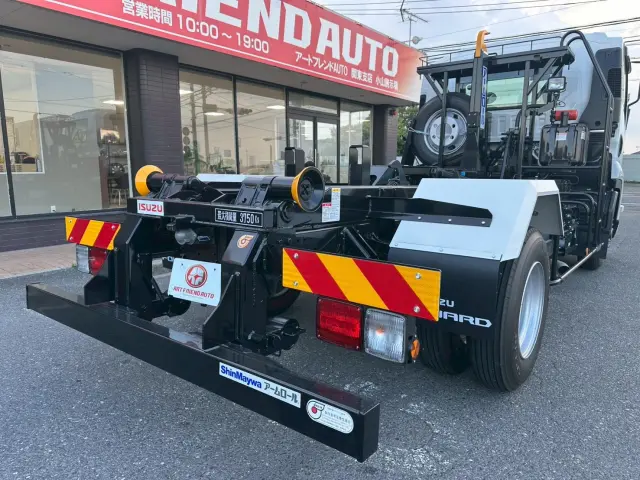 いすゞ フォワード 2RG-FRR90S4(2WD)の写真34