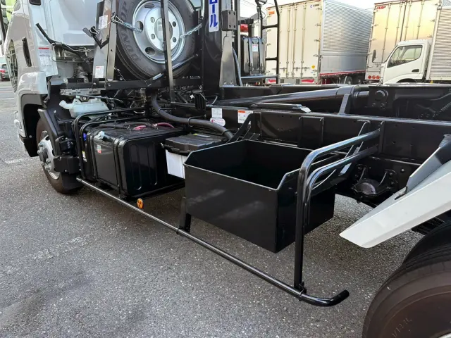 いすゞ フォワード 2RG-FRR90S4(2WD)の写真36