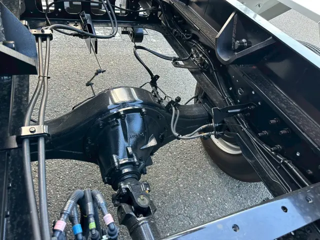 いすゞ フォワード 2RG-FRR90S4(2WD)の写真38