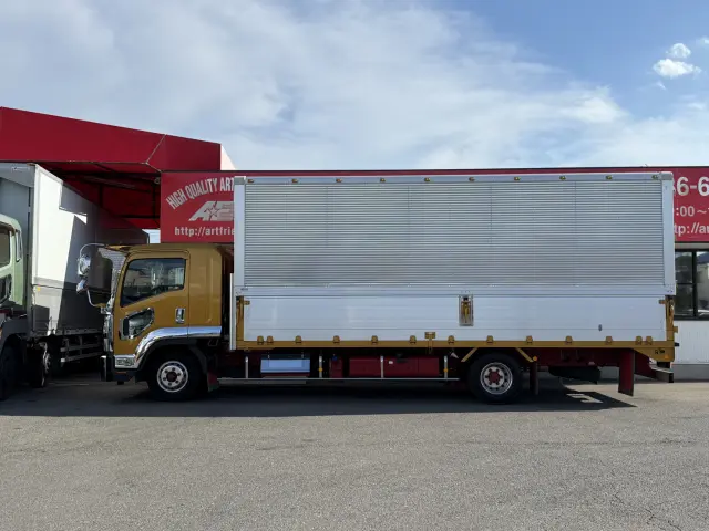 いすゞ フォワード 2RG-FRR90T2(2WD)の写真3