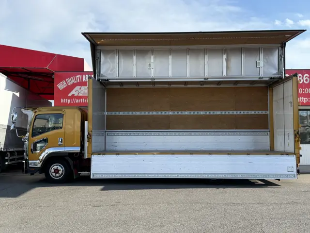 いすゞ フォワード 2RG-FRR90T2(2WD)の写真9