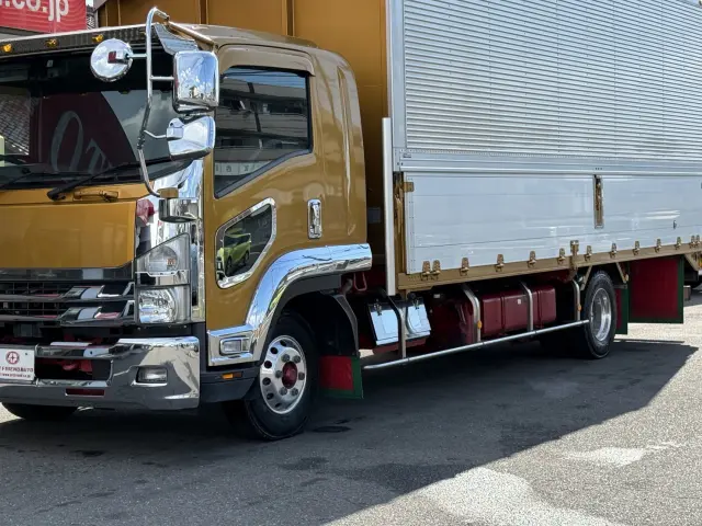 いすゞ フォワード 2RG-FRR90T2(2WD)の写真26