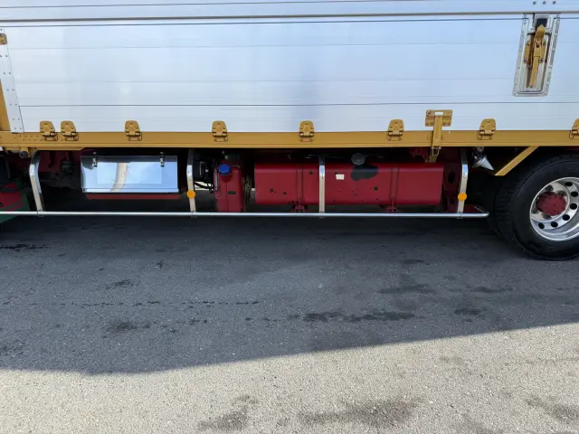 いすゞ フォワード 2RG-FRR90T2(2WD)の写真27