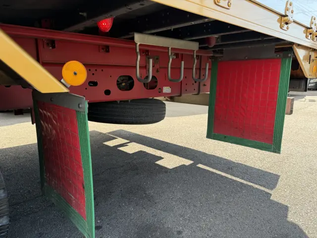 いすゞ フォワード 2RG-FRR90T2(2WD)の写真29