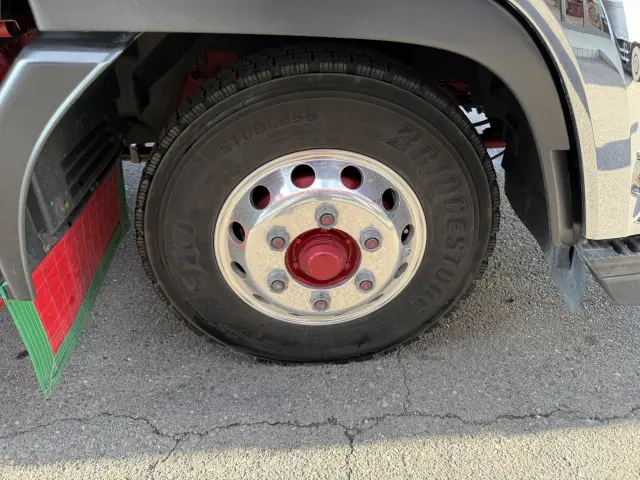 いすゞ フォワード 2RG-FRR90T2(2WD)の写真34