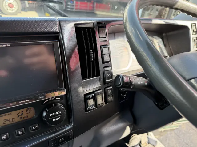 いすゞ フォワード QKG-FTR34T2(未入力/関係無)の写真23