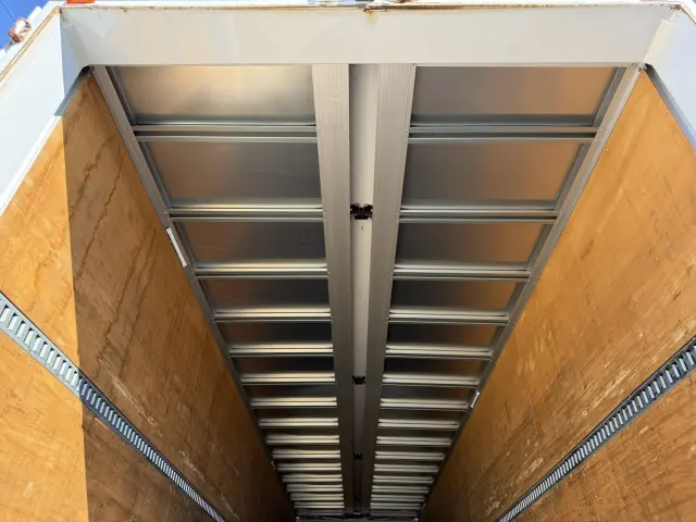 日野 プロフィア 2DG-FW1EHG(未入力/関係無)の写真14