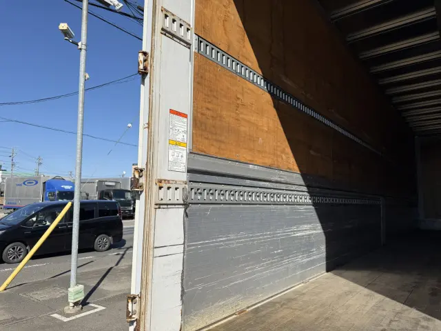 日野 プロフィア 2DG-FW1EHG(未入力/関係無)の写真15