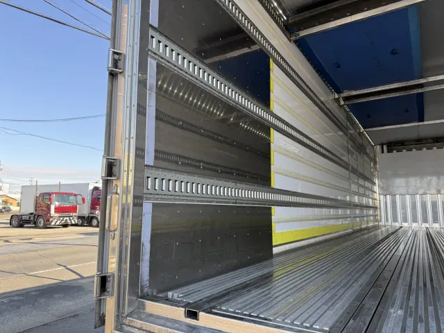 日野 プロフィア 2DG-FR1AHJ(未入力/関係無)の写真13