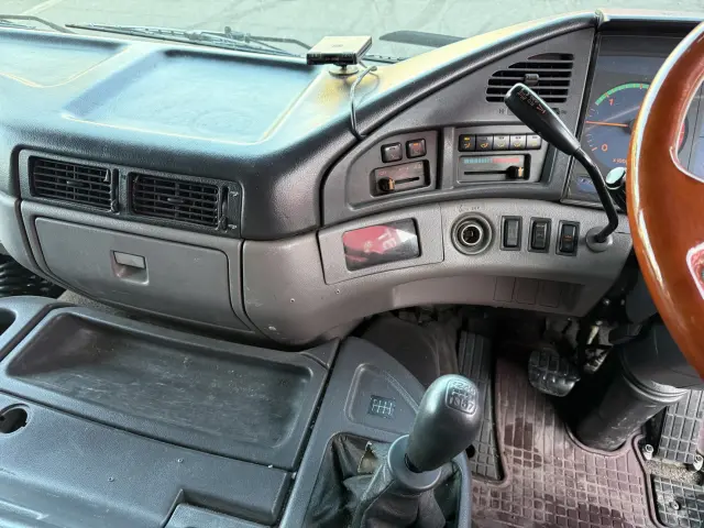 日野 プロフィア KL-SH1KDGG(2WD)の写真28
