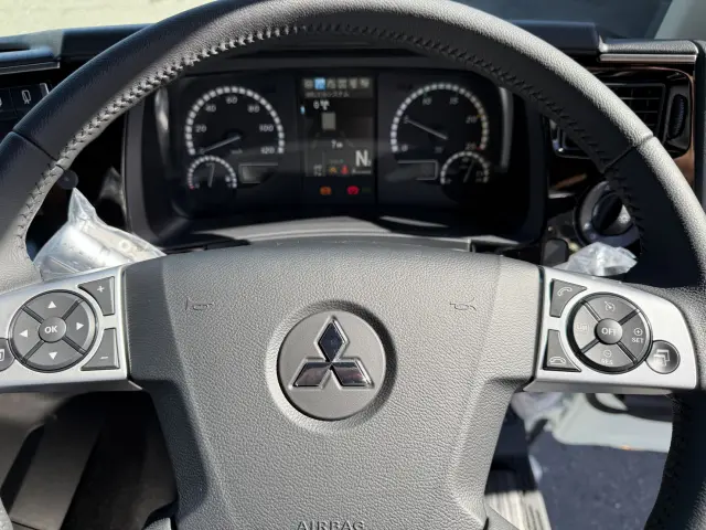 三菱 スーパーグレート 2RG-FP84VDR(2WD)の写真32