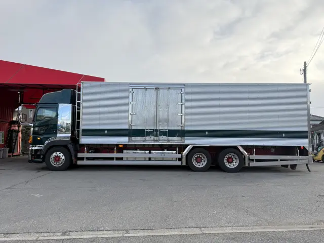 日野 プロフィア QPG-FR1EZEG(6x2)の写真3