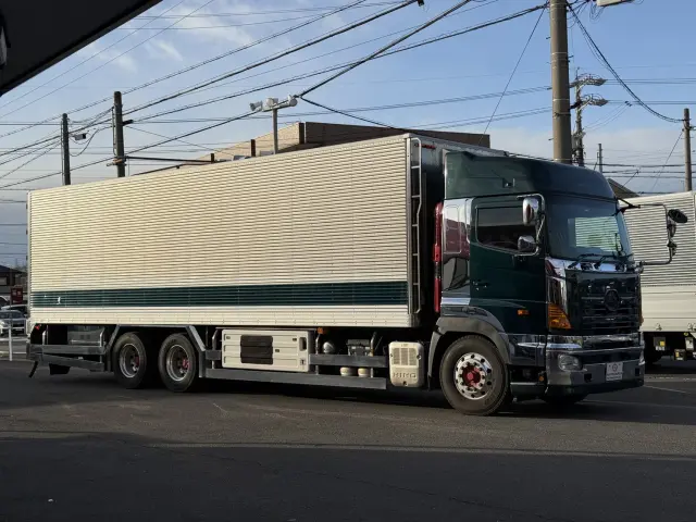 日野 プロフィア QPG-FR1EZEG(6x2)の写真9