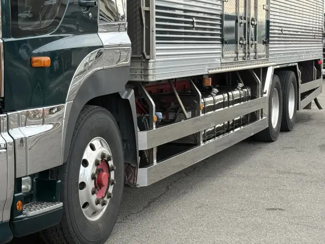 日野 プロフィア QPG-FR1EZEG(6x2)の写真31